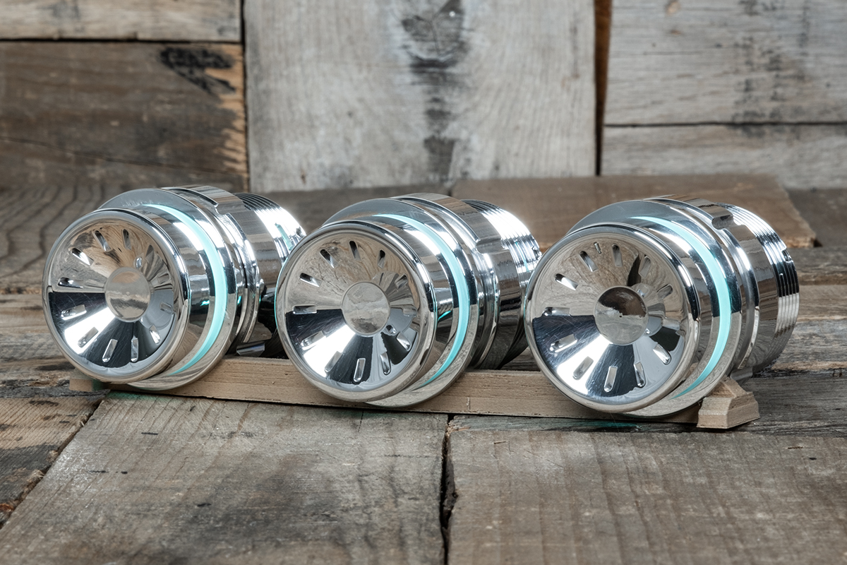 RM-16-7049P-C-L QUANTUM POD CYAN LED POLISHED LEFT