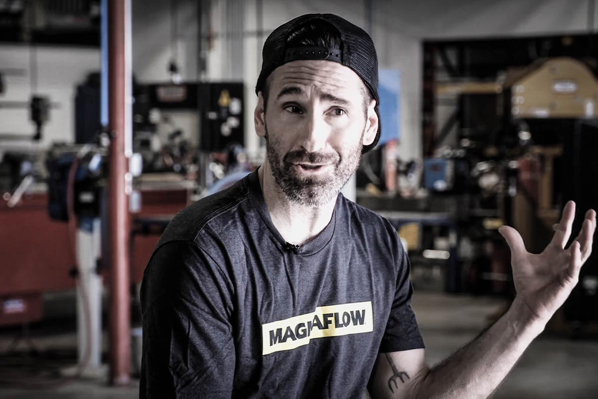 ARRON THE ROAD THUNBMAIL ARRON THE ROAD THUNBMAIL